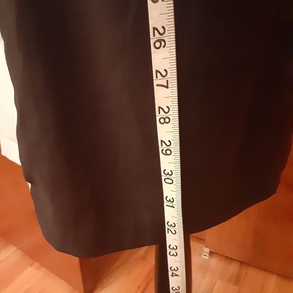 Black and White Dress - Picture 9 of 11